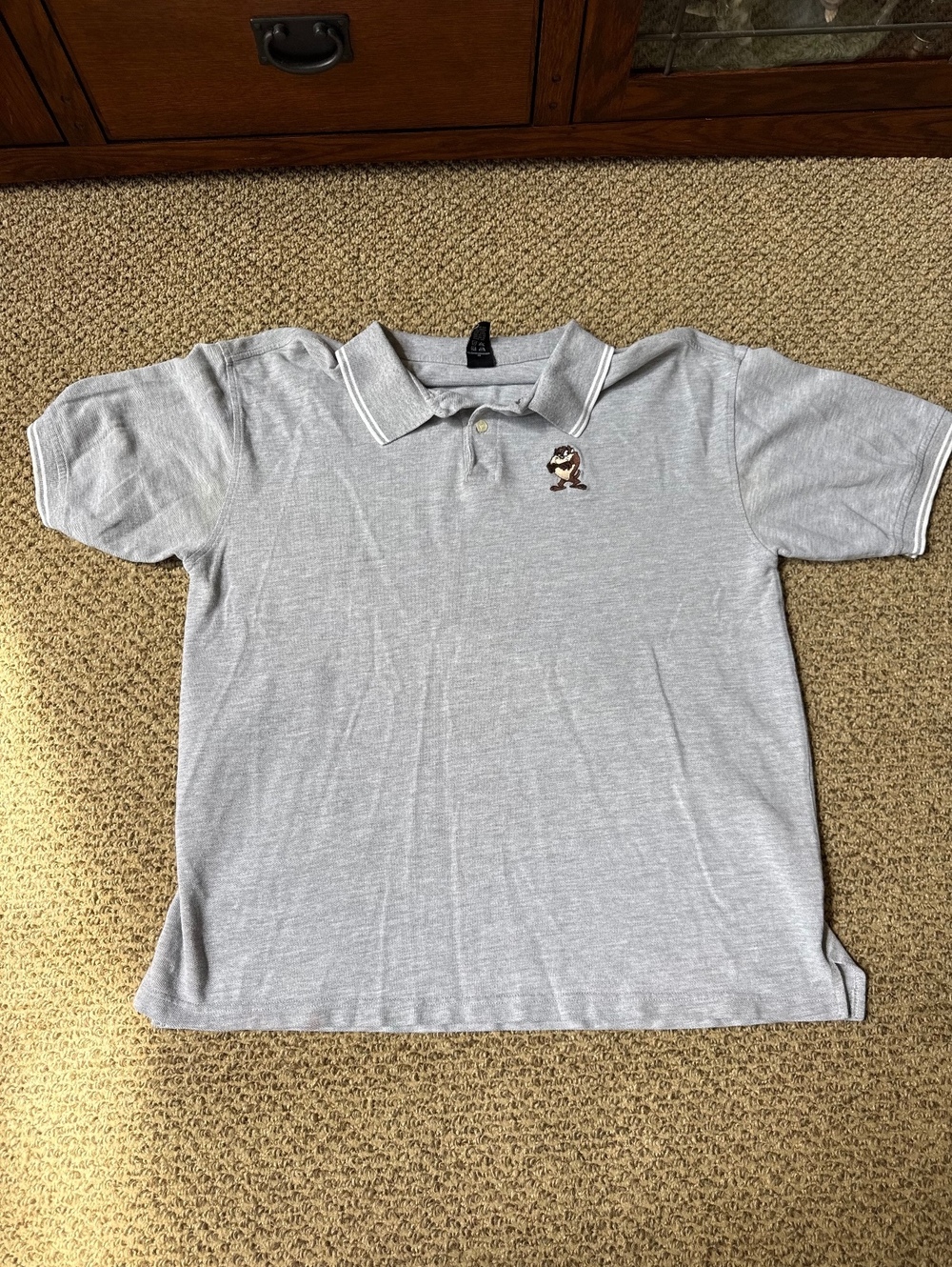 grey Tasmanian Devil (Taz) Looney Tunes collard shirt